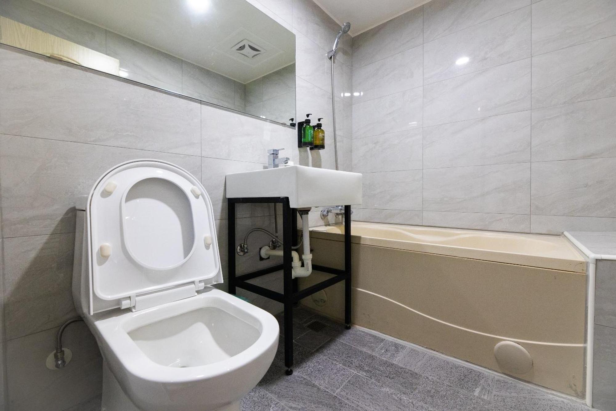 King Hot Spring Hotel Jiaoxi Δωμάτιο φωτογραφία